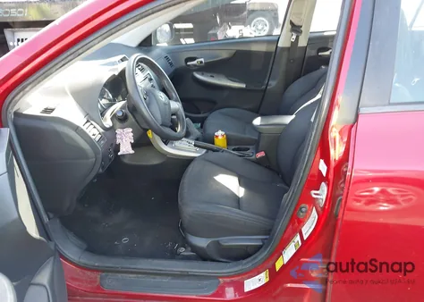 2013 Toyota Corolla S z USA, uszkodzony, nr VIN 5YFBU4EE2DP206800